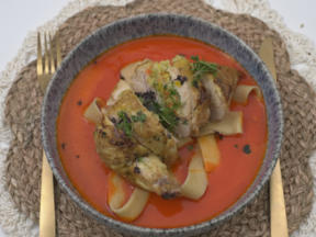 Paprikahendl mit Pasta