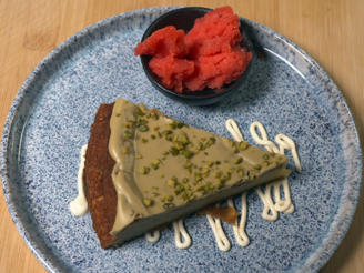 Pistazienkuchen mit Joghurt-Mascarpone-Creme