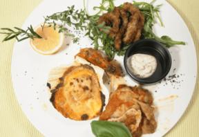 Straccetti di vitello und Parmigiana di Melanzane