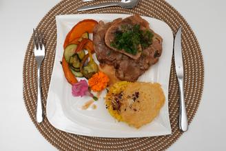 Ossobuco alla Milanese mit Risotto alla Milanese