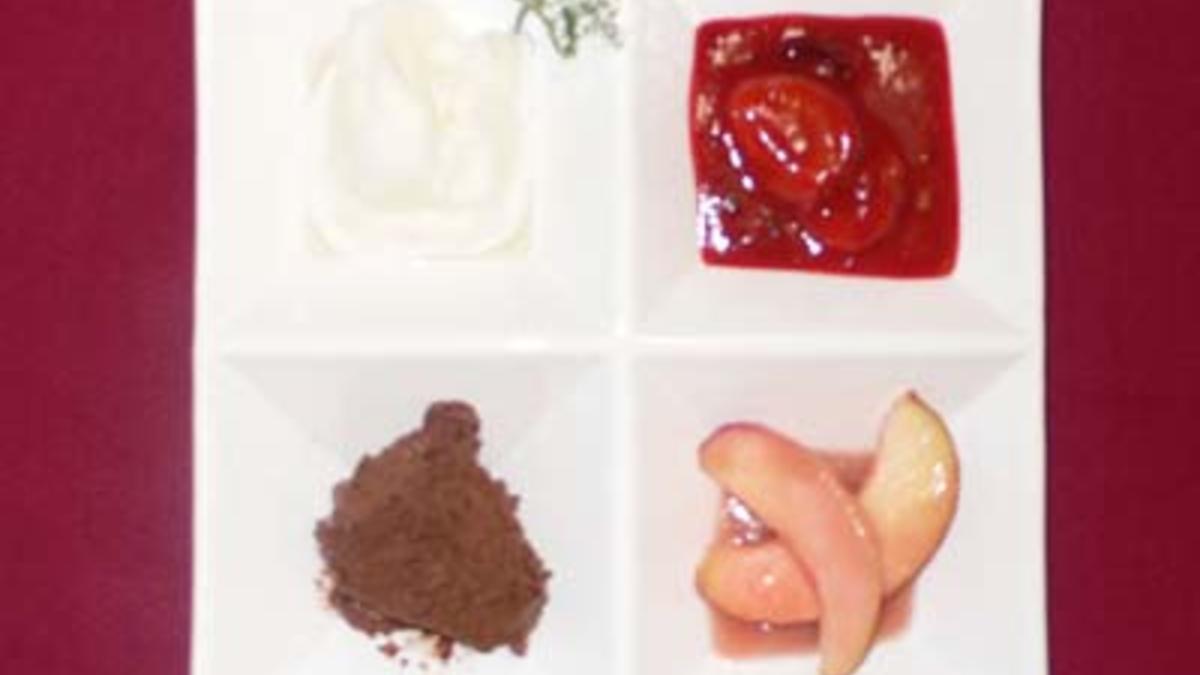 Das perfekte Dinner Rezepte - Prosecco-Eis mit Vanillezwetschgen und ...