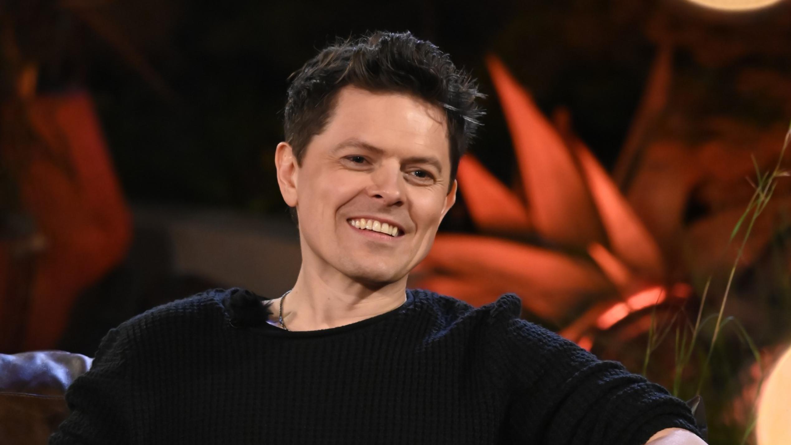 Michael Patrick Kelly kündigt kleine Auszeit an