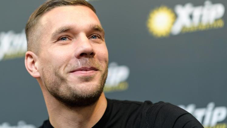 Lukas Podolski: Seltenes Foto mit Tochter Maya ...