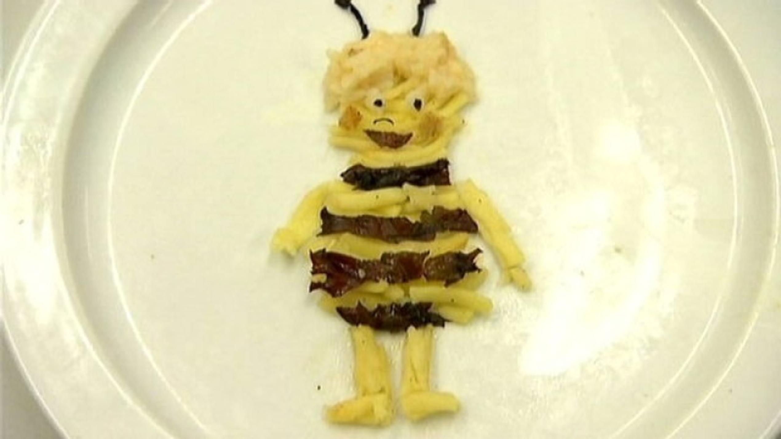 Biene Maja aus Essensresten