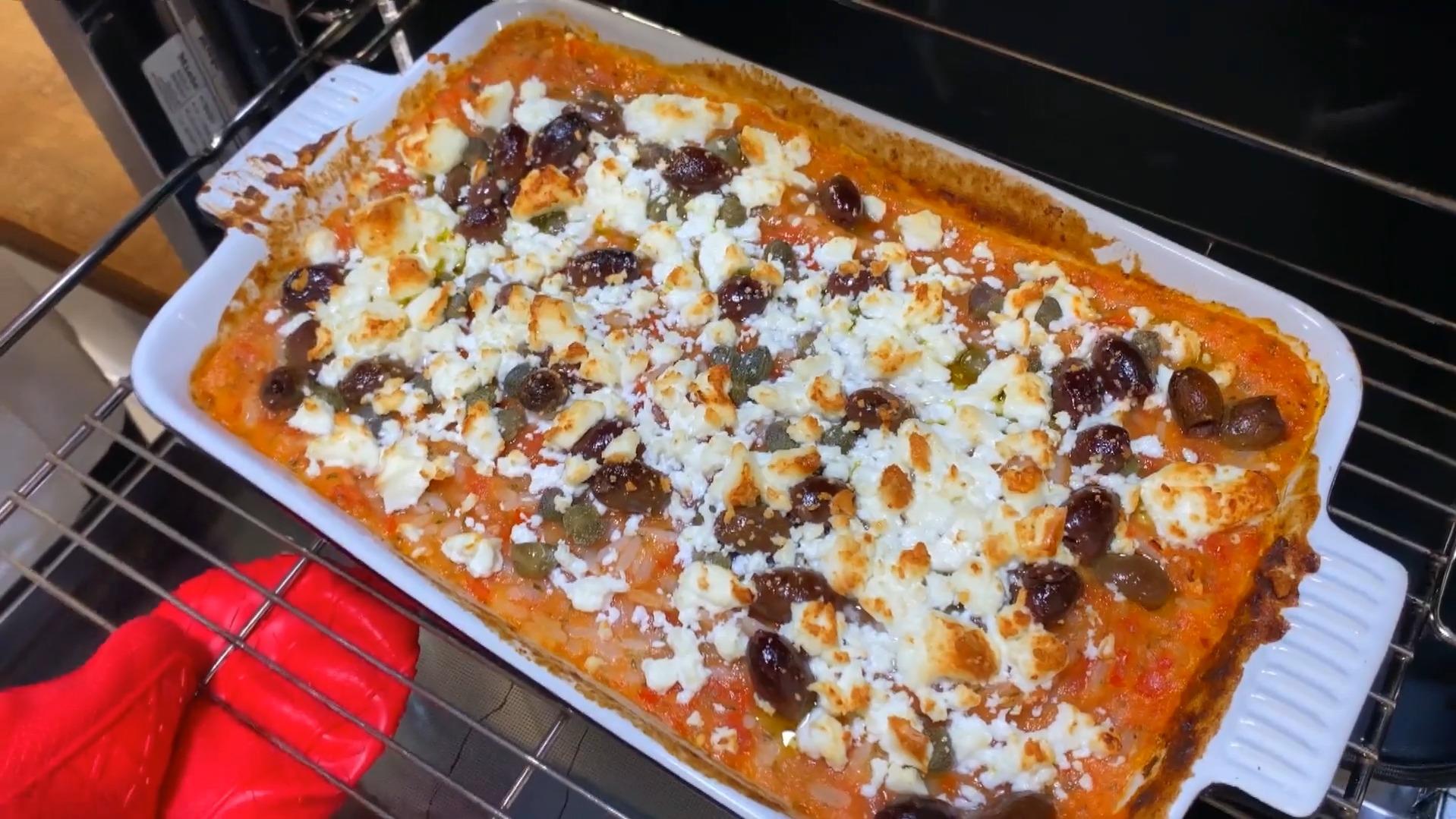 Hensslers schnelle Nummer: Überbackener Tomatenreis mit Feta