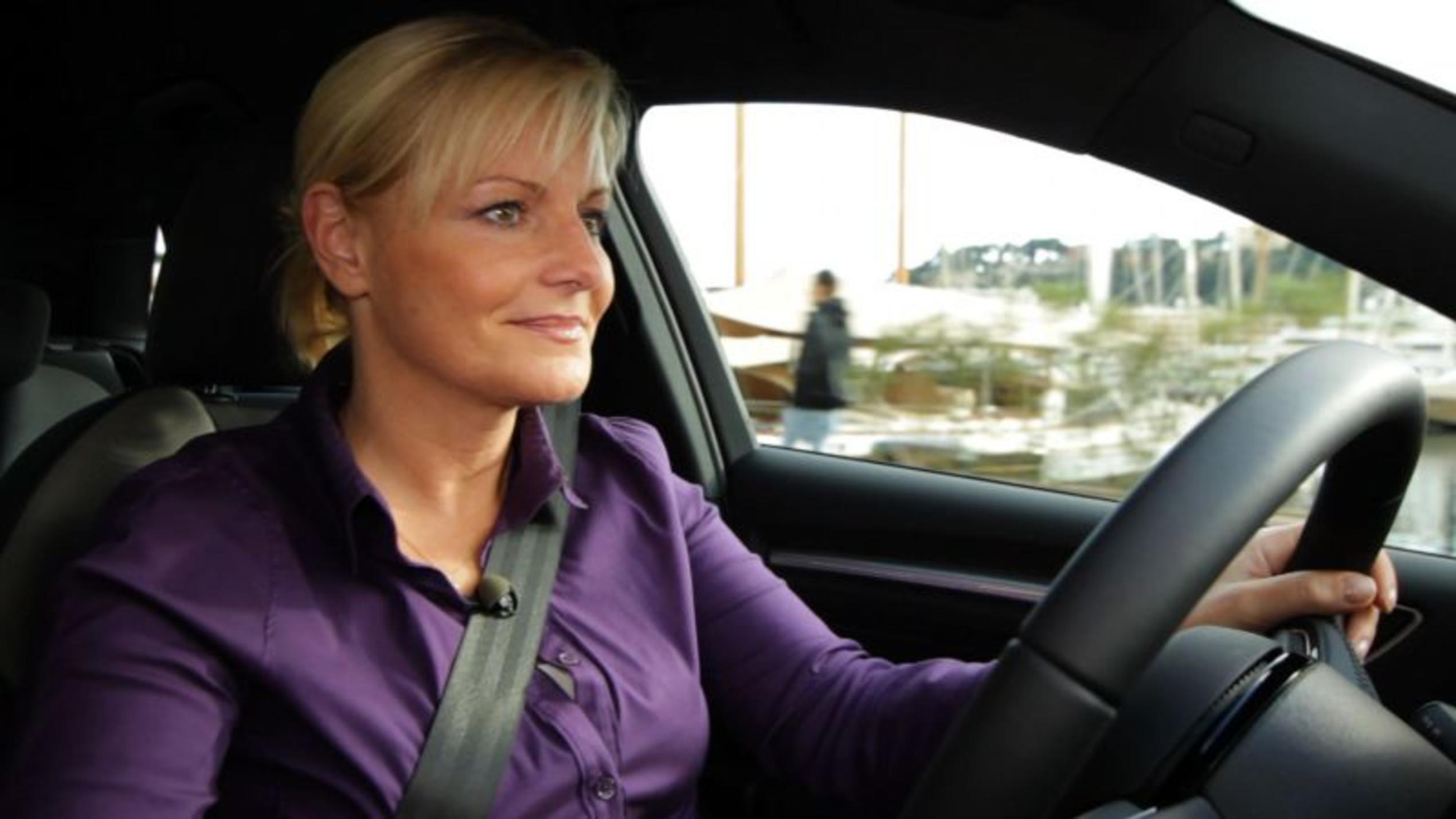 auto mobil-Moderatorin Birte Karalus