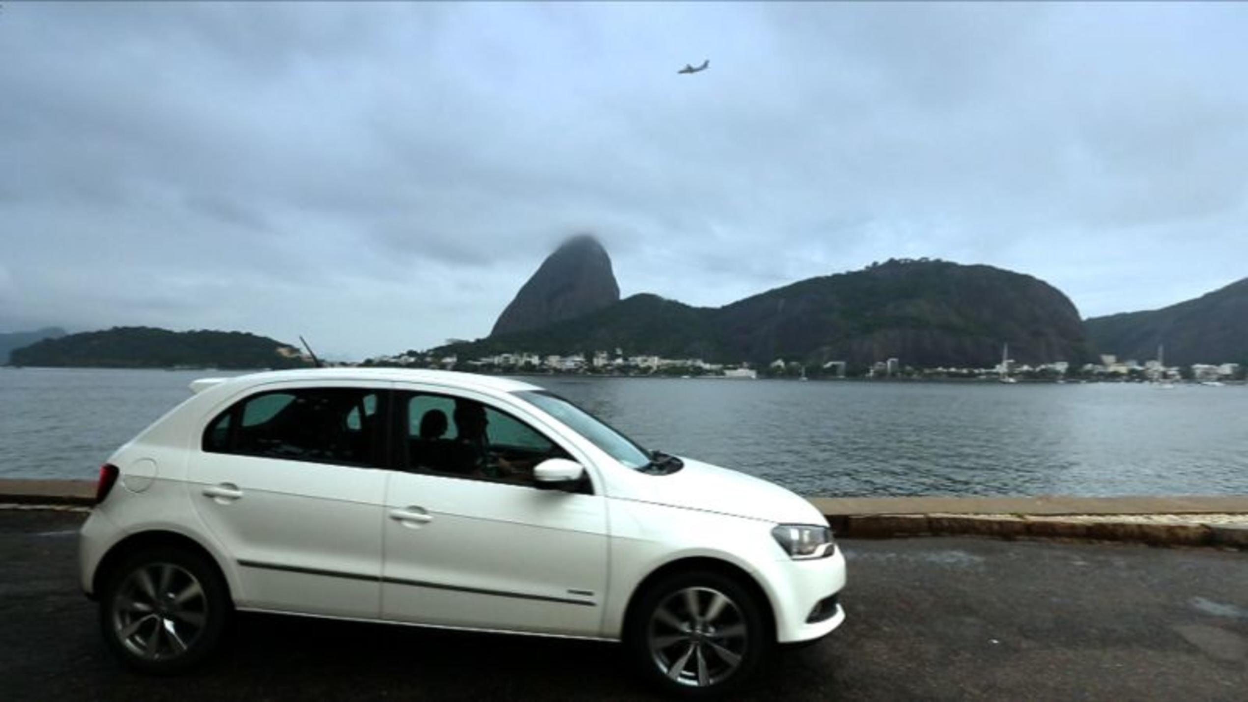 auto mobil besucht den VW Gol in Brasilien