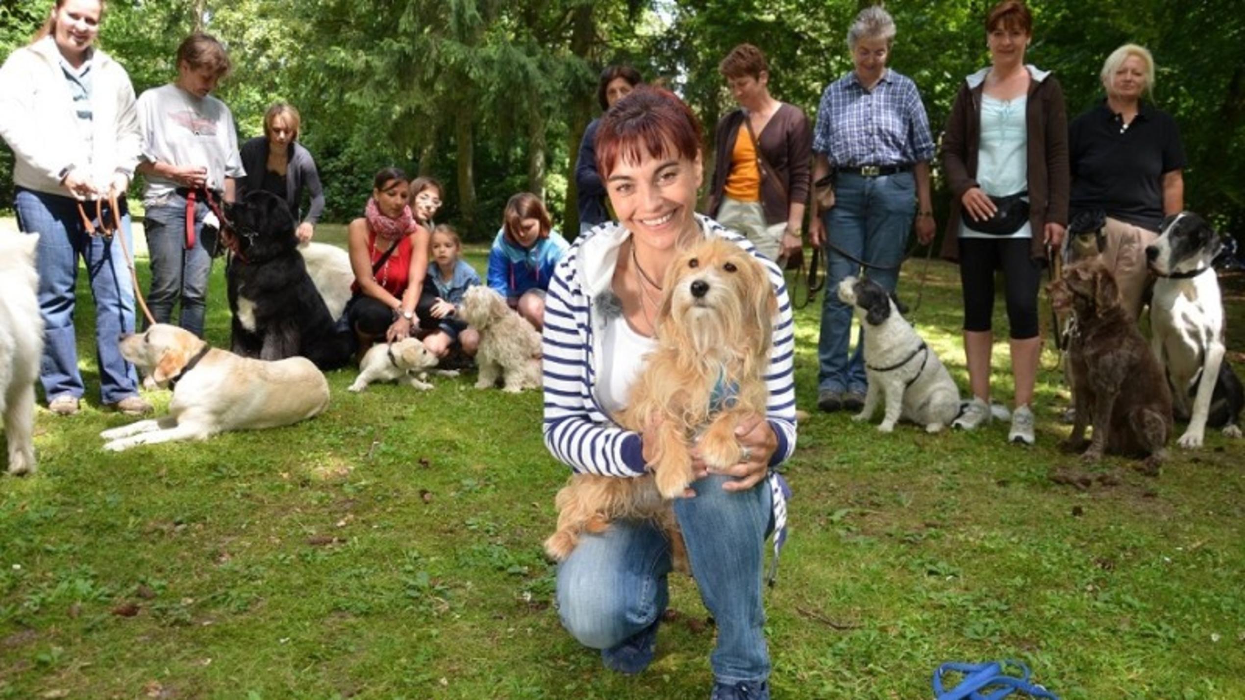 hundkatzemaus Diana Eichhorn macht den Hundeführerschein