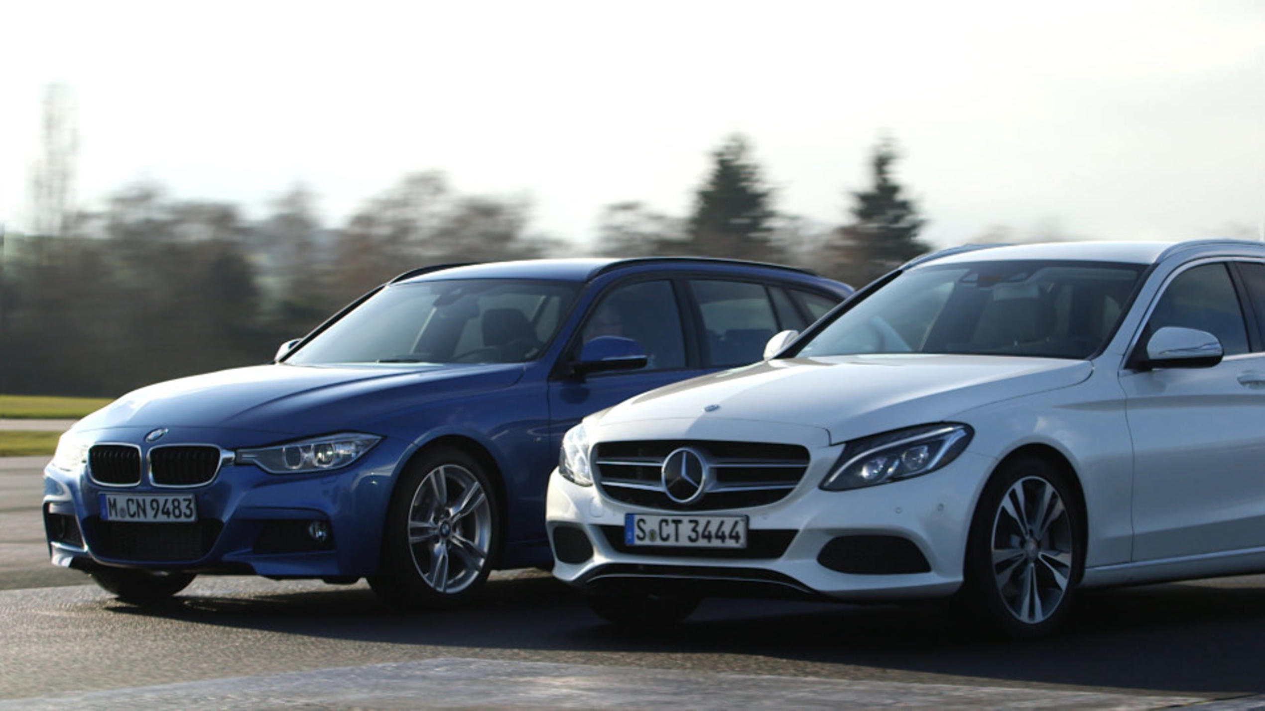 Mercedes C250 T und BMW 325d Touring im Vergleich.