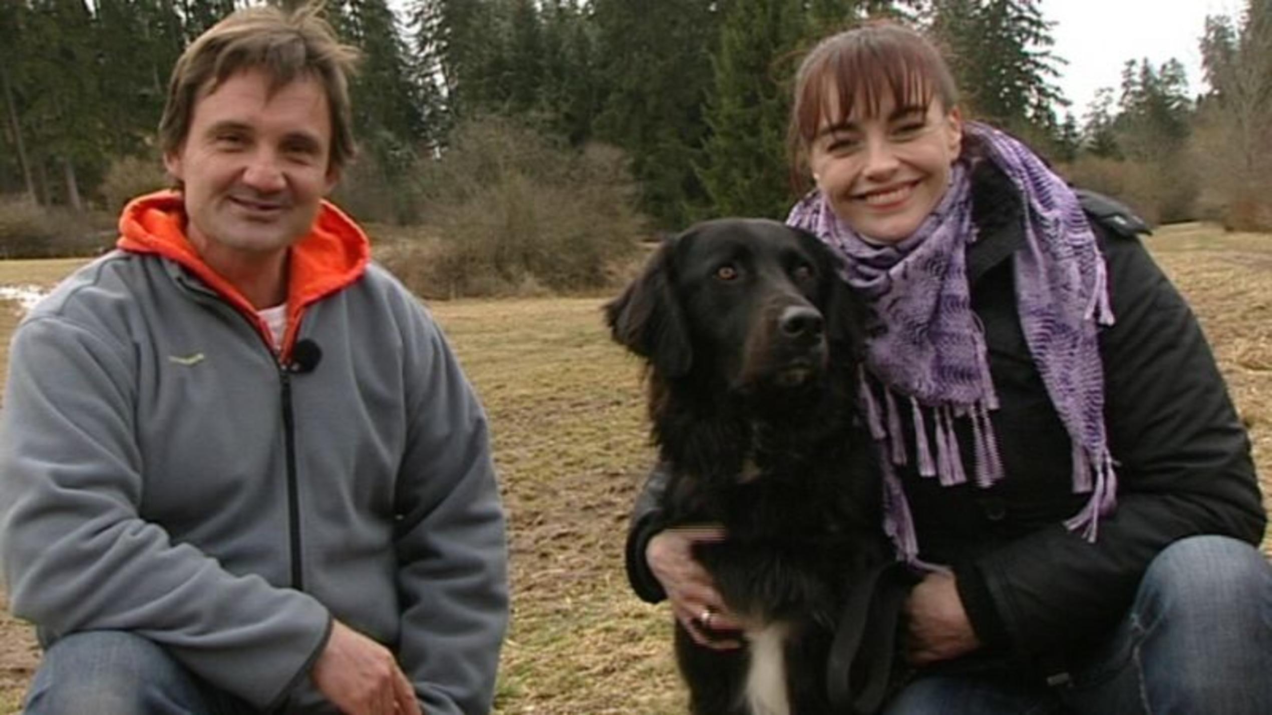 hundkatzemaus-Reporterin Diana Eichhorn mit Hundetrainer Uwe Friedrich. Foto: VOX/VP