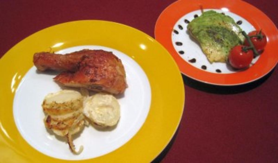 Bio-Bier-Grillhühnchen mit Kartoffel-Gratin und Balsamico-Avocado
