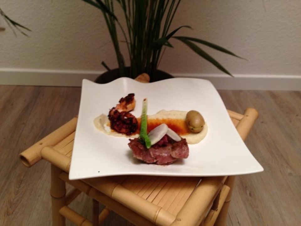Secreto vom Iberico-Schwein, Oktopus und Topinambur mit Zwiebel und Kartoffel