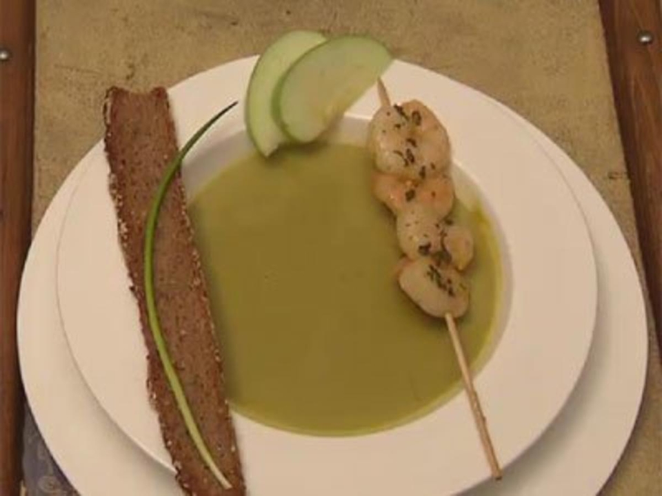 Granny-Smith-Suppe mit Tiefseegarnelen