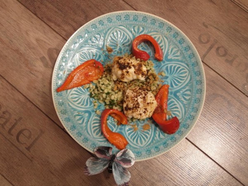 Seeteufel im Steinpilzstaub mit Petersilien-Graupen-Risotto