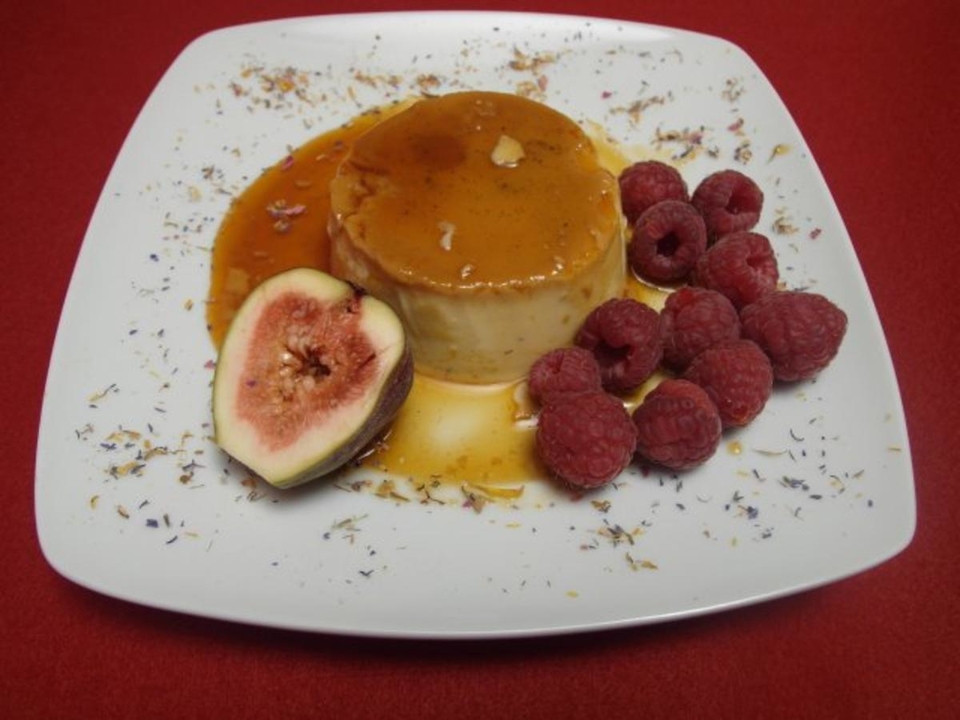 Pudim Flan com Framboesa