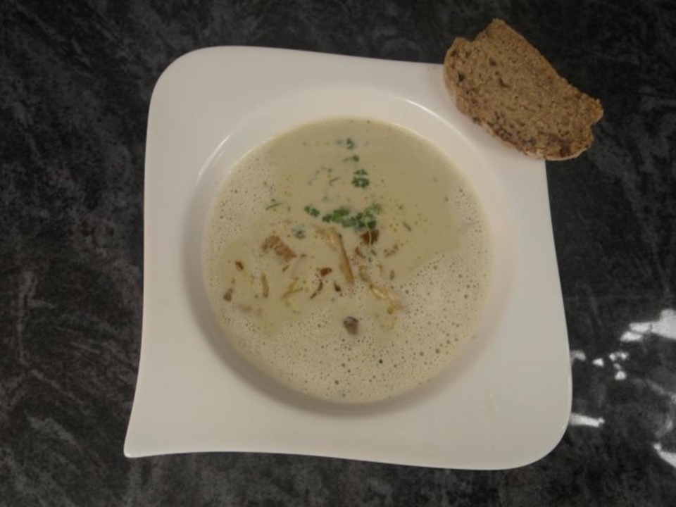 Wildkräuterschaumsüppchen