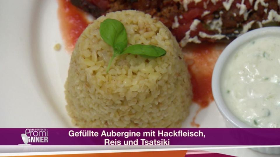 Gefüllte Aubergine mit Hackfleisch, Reis und Tsatsiki (Mustafa Alin)