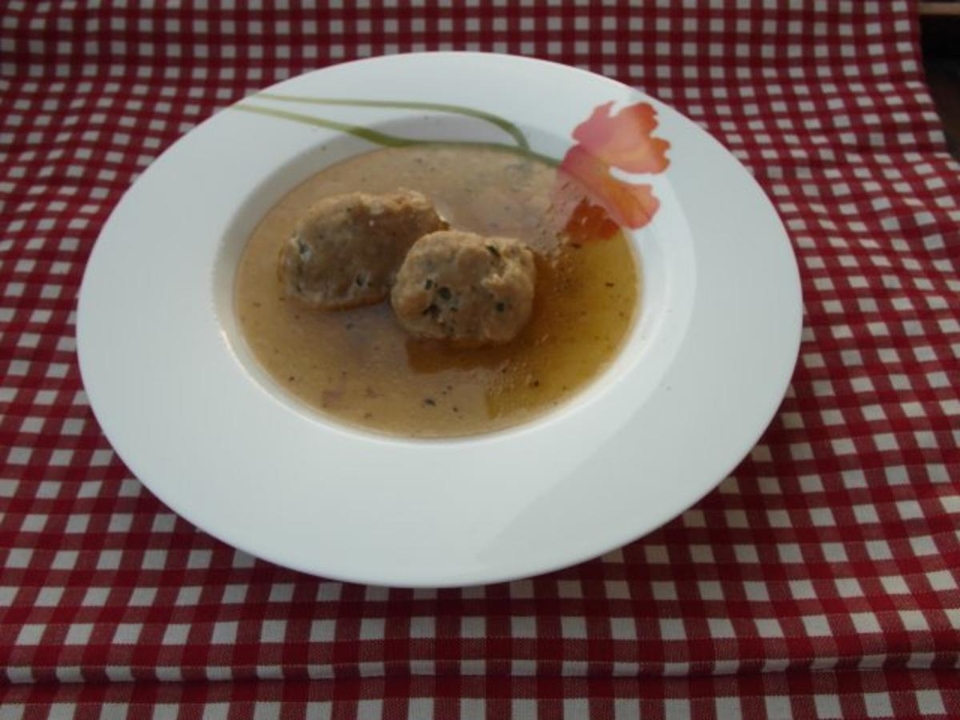 Brätknödelsuppe
