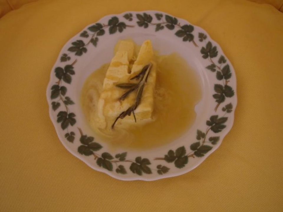 Rosmarin-Honig-Parfait mit Moscato
