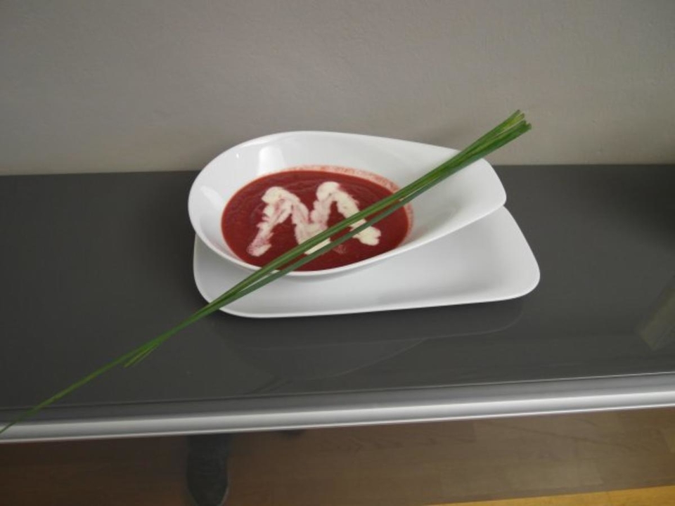 "Tanz der Vampire"-Suppe (Rote Bete Suppe)