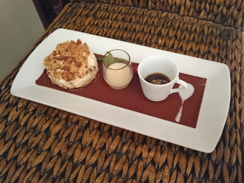 Cantuccini-Crème mit Mandelkruste