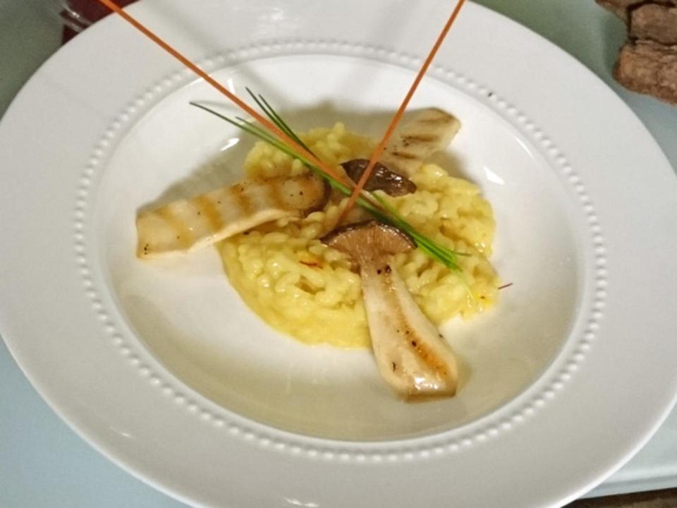 Risotto Milanese mit Zitrone und gebratenen Kräuterseitlingen