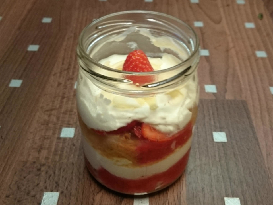Erdbeer-Tiramisu