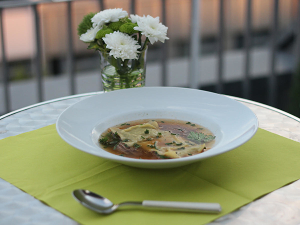 Schwäbische Maultaschensuppe