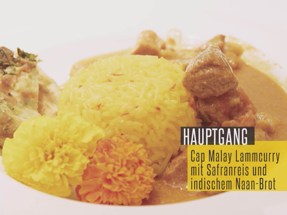 Cap Malay Lammcurry mit Safranreis, dazu indisches Naanbrot