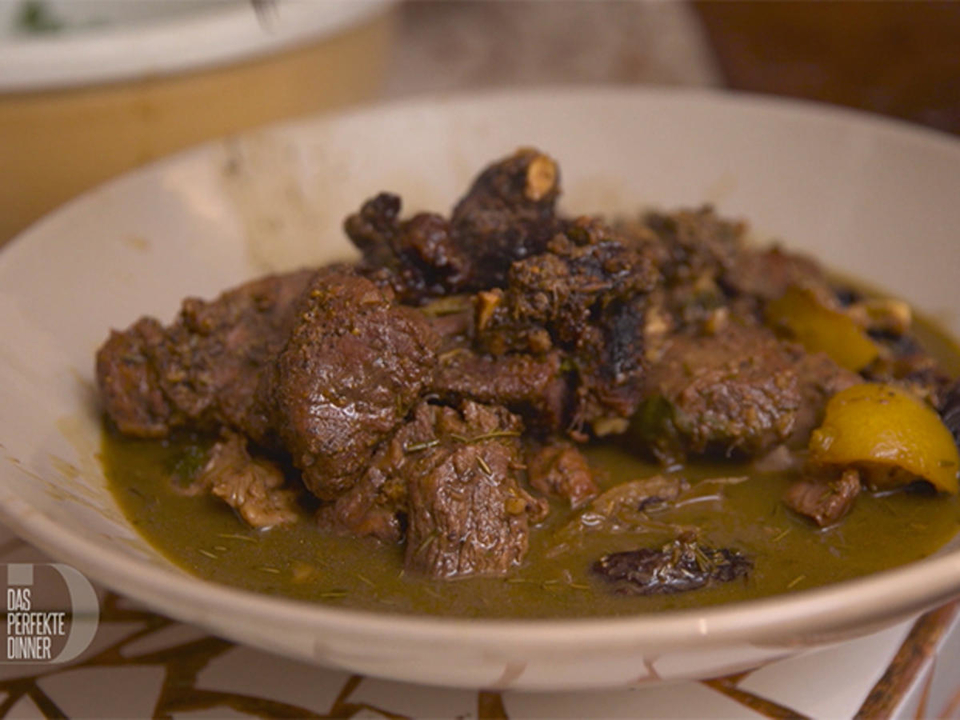 Marokkanisches Lammcurry "Bahia" mit Spinatcouscous und Auberginenragout