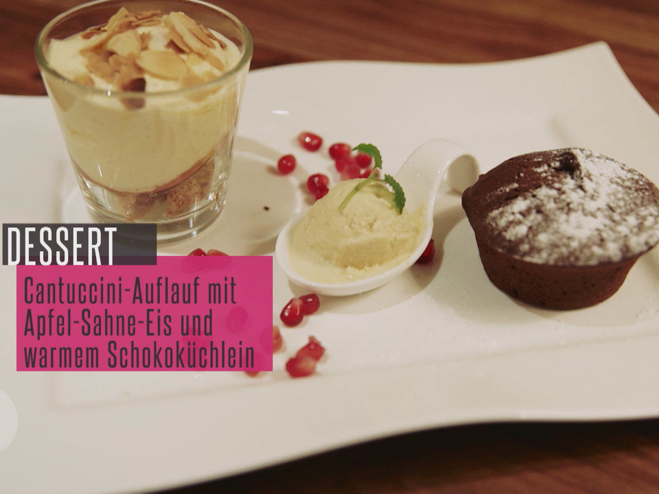 Kalter Cantuccini-Amaretto-Auflauf und Schokoladenkuchen mit flüssigem Kern