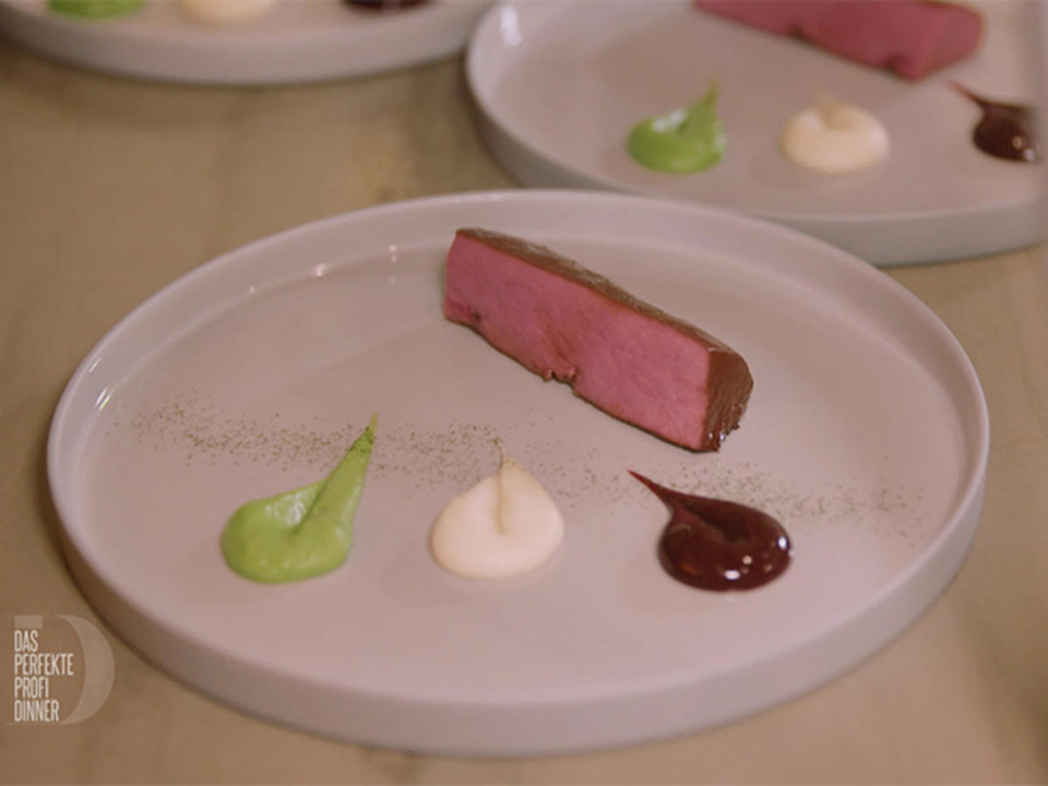 Rehrückenfilet im Asia Sud mit dreierlei Püree (Thomas Bühner)