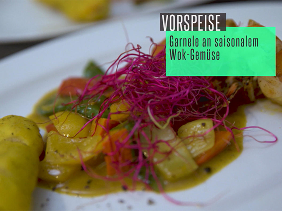 Gruß aus dem Wok-Brenner: Garnelen an saisonalem Gemüse
