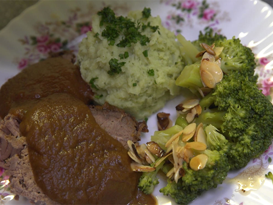 Sauerbraten mit Kartoffelpüree