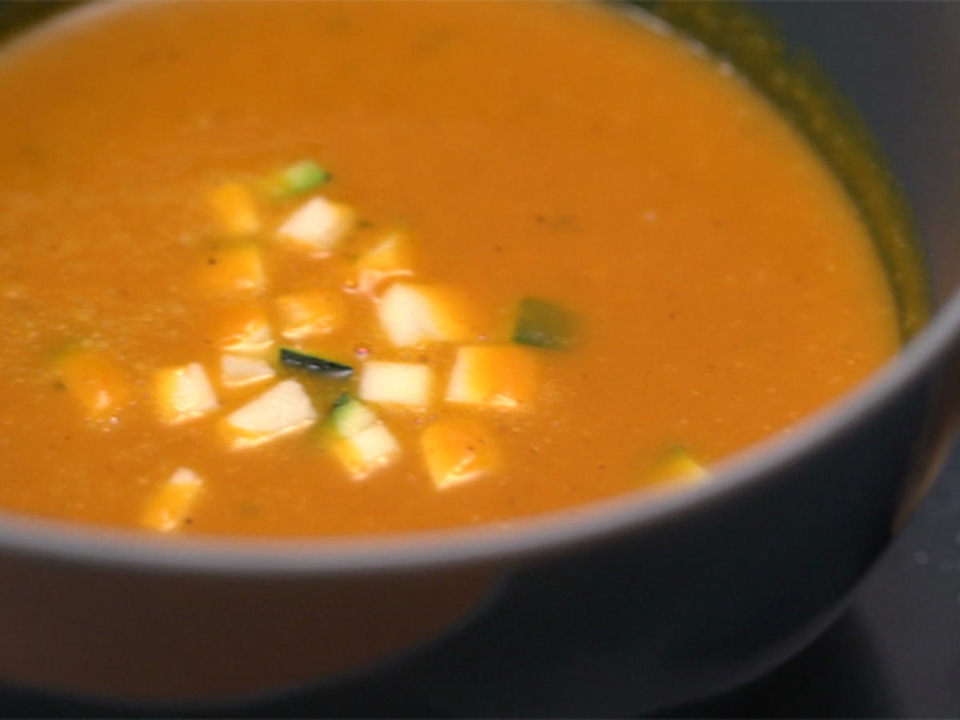 Kürbiscremesuppe mit Blutwurstpraline