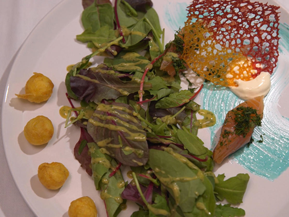Der halbflut Lachs