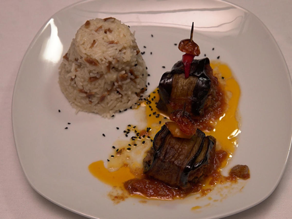 Kürdan Kebabi mit Pilav – Rinderspieße mit Reis