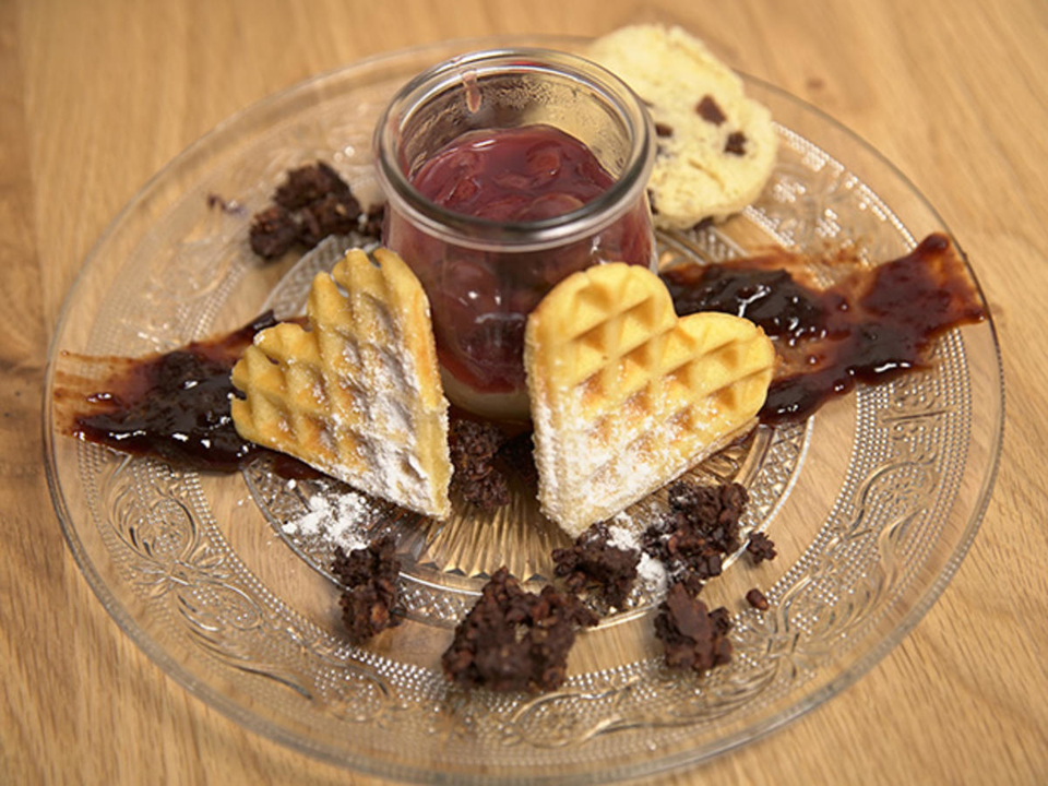 Kleijn Koffendrenken - Bergische Waffeln und Milchreis