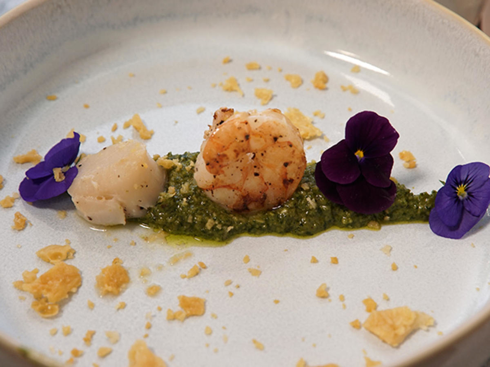Asparagus trifft Ozean und Blütenwiese