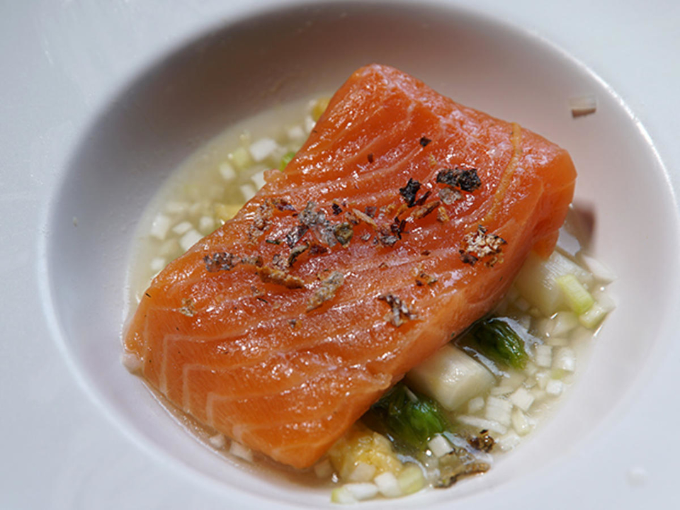 Lachs / Spargel / Tomate