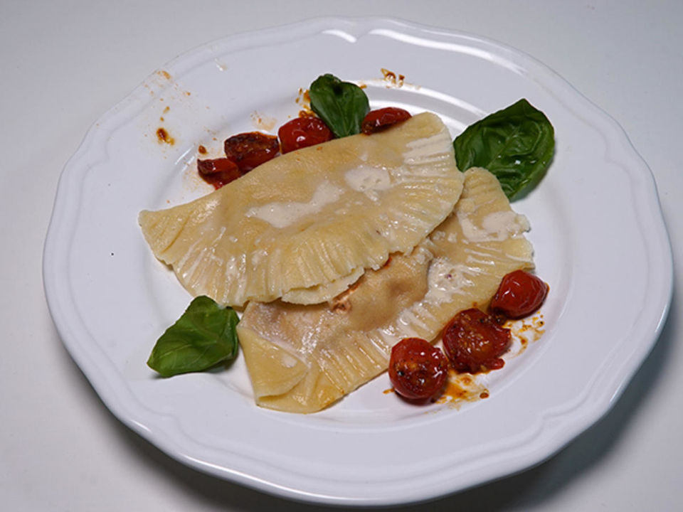 Ravioli gefüllt mit Ziegenfrischkäse und Ricotta