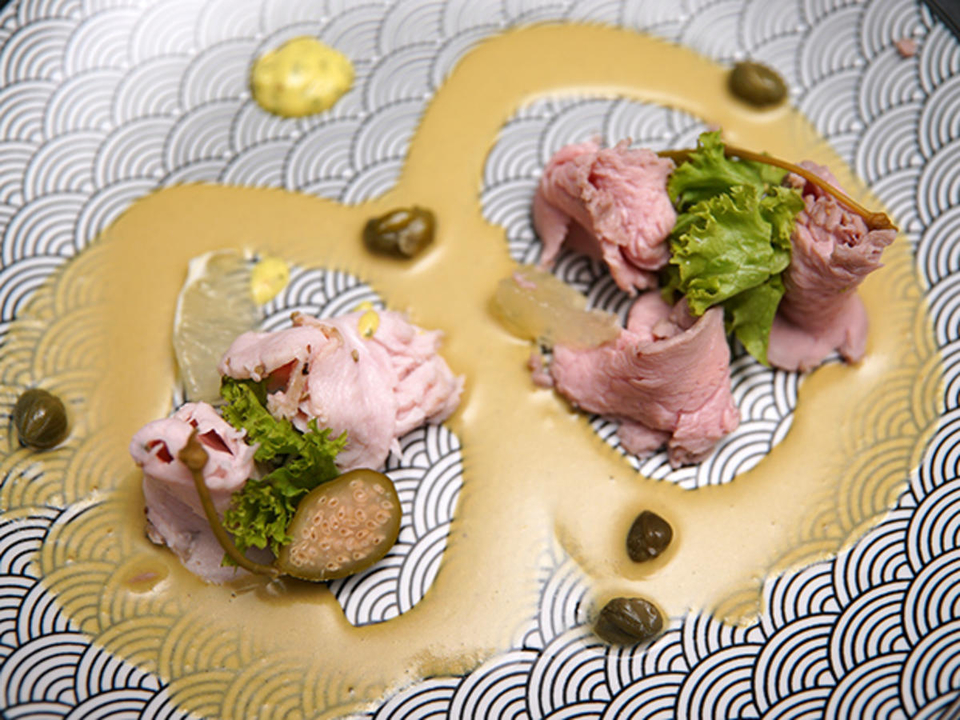 Vitello Tonnato und Tacchino von Meer und Land geküsst