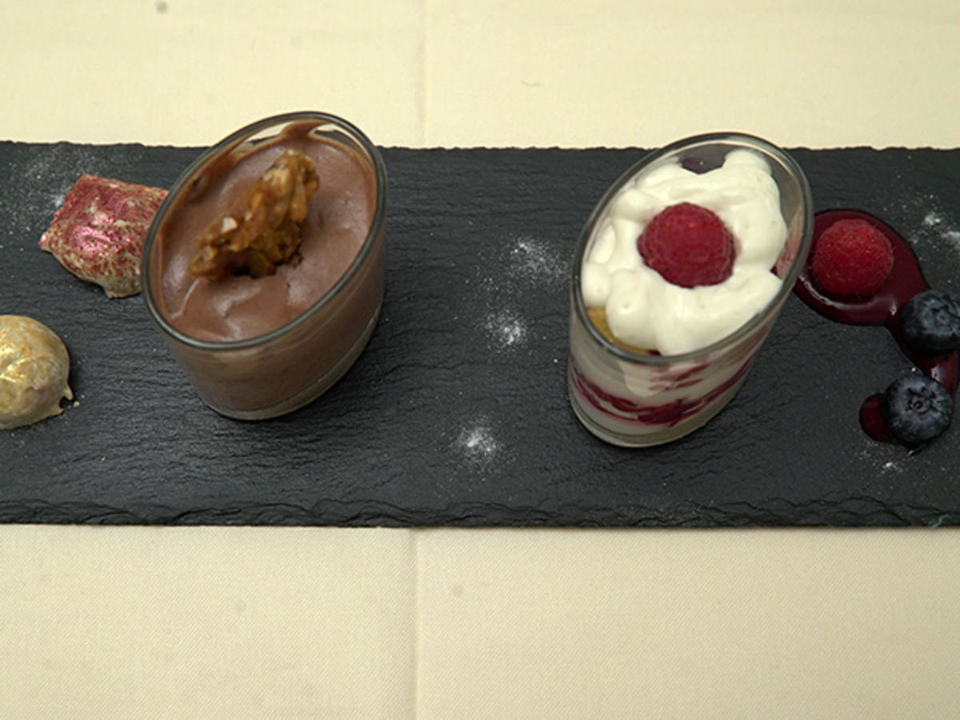 Pralinenmousse und Himbeer-Tiramisu