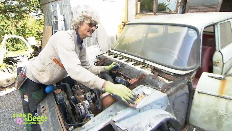 Ralf und Claus machen das Auto kindergerecht