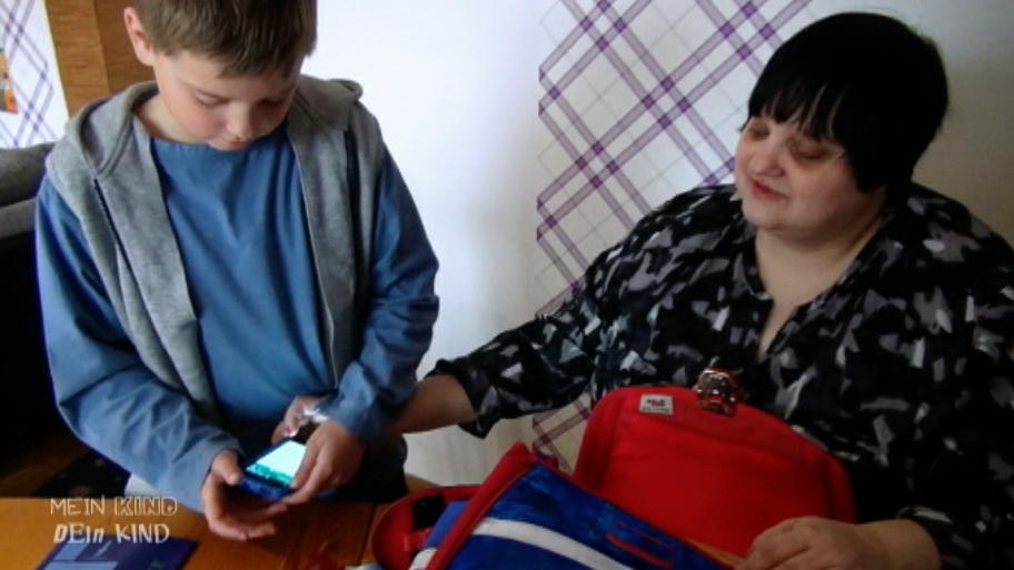 Mama Andrea kontrolliert alles