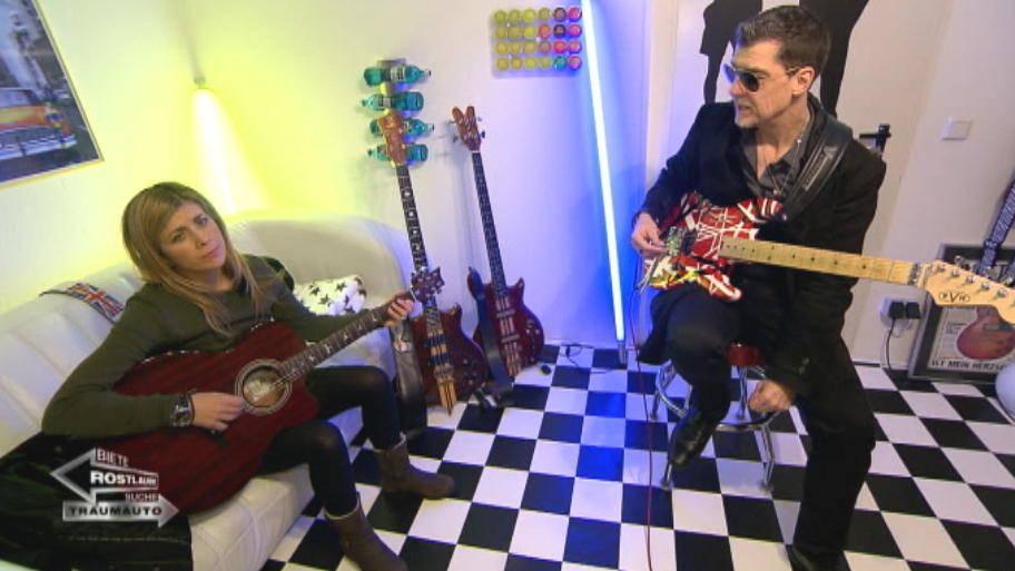 Jota feilscht mit Musiker Rhys