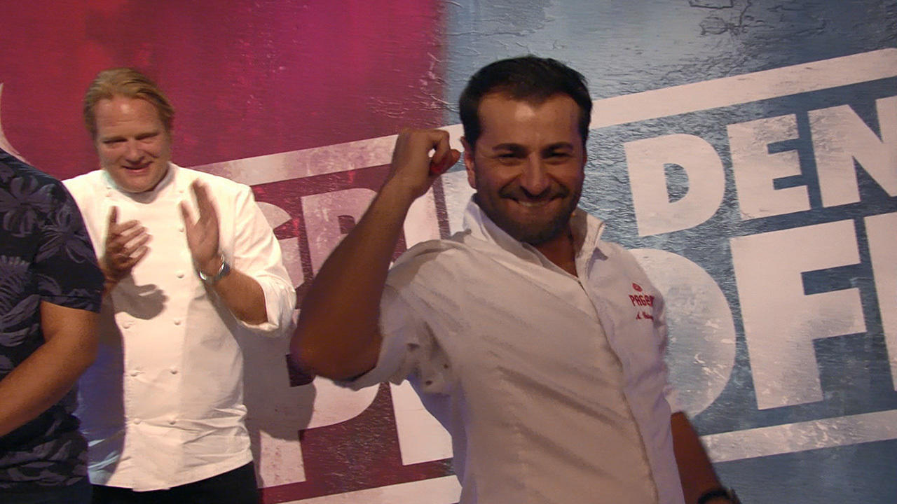 Ali Güngörmüs grillt die Promis in der ersten Show