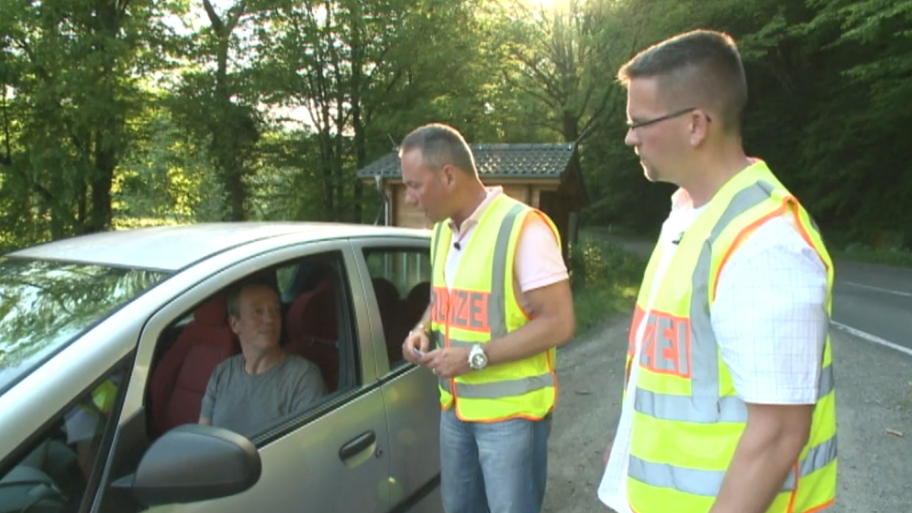 Raser fordert die Nerven der Beamten