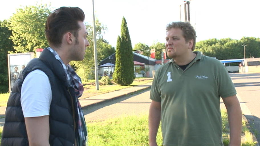 Vater und Sohn müssen sich dringend abreagieren