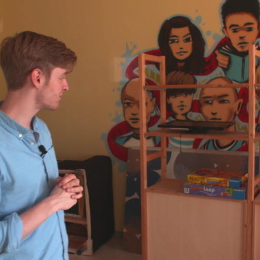 Timur Bartels zeigt das legendäre Graffiti
